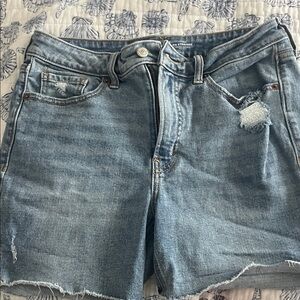 Old Navy Blue Jean Shorts Classic Style
